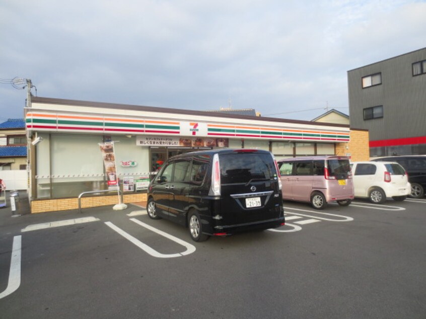 セブンイレブン刈谷一木町一丁目店(コンビニ)まで171m グランモア一ツ木Ｃ棟