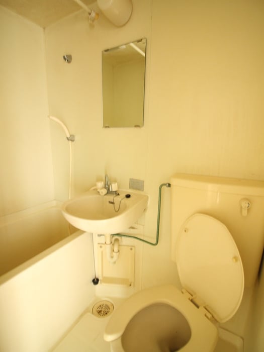 バス／シャワールーム等 ハイツイズミ