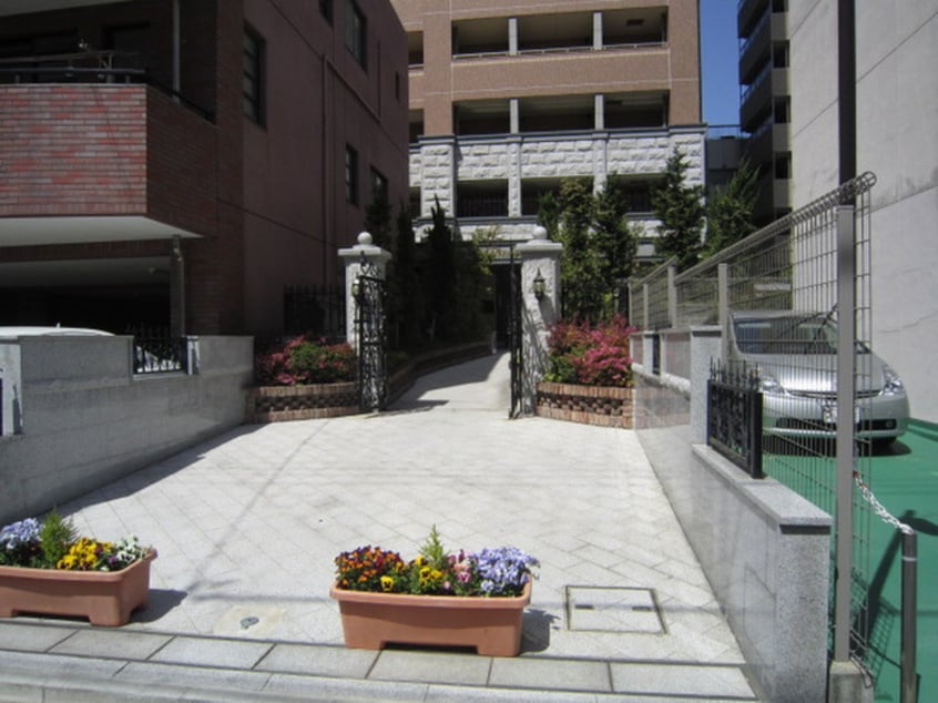 外観写真 プレサンス泉セントマーク(613)