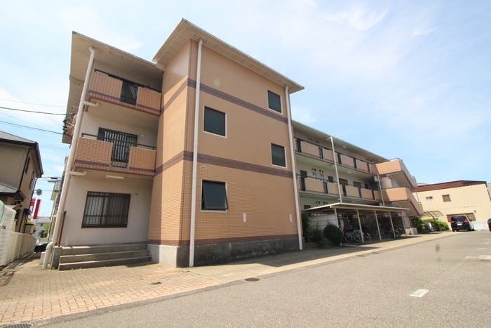 外観写真 ダイヤモンド岩倉