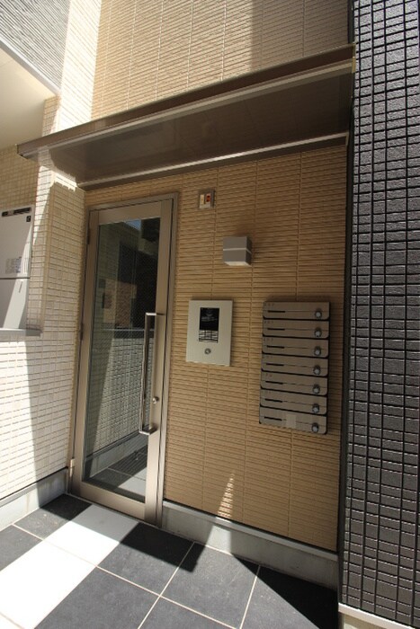 エントランス部分 ノーブルコート