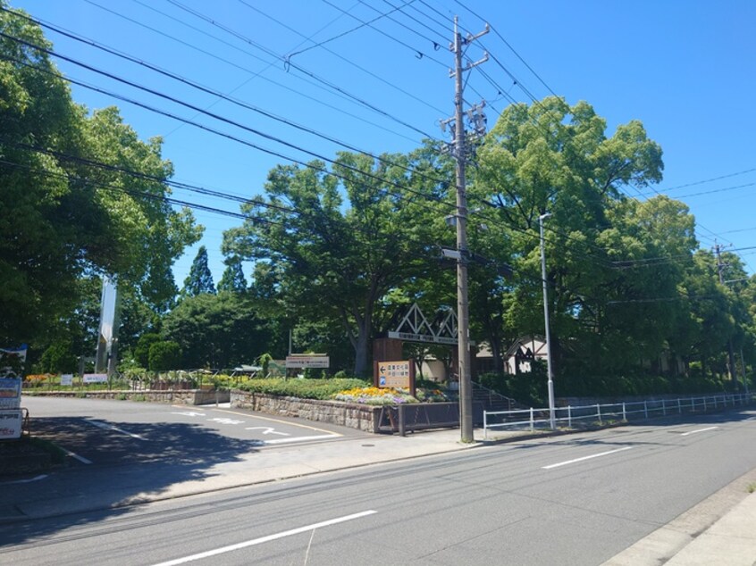 戸田川緑地(公園)まで365m カタ－ラ