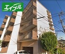 マンション川原の外観