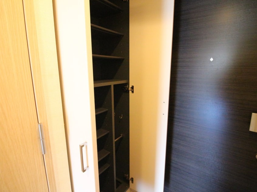 靴箱 プレサンス大須観音(1405)