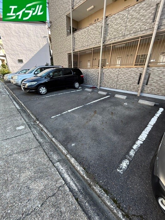 駐車場 マ・メゾン吹上