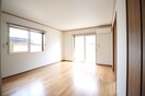 居室 尾崎町上田66貸家