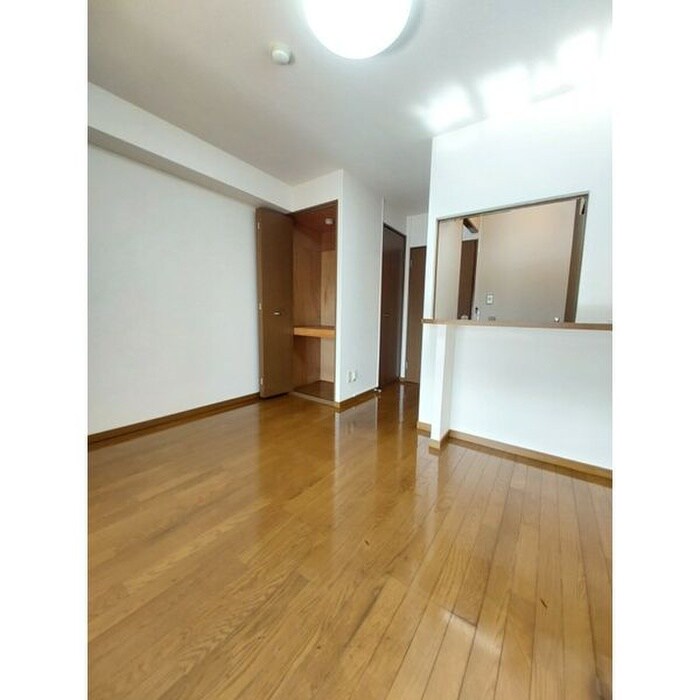 居室 エクセレント港