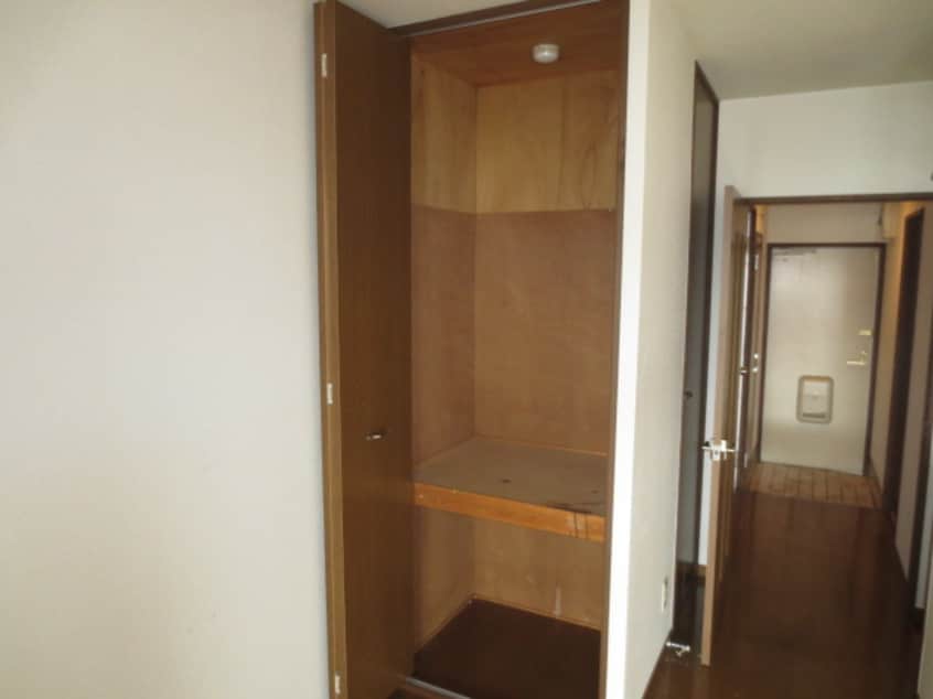 収納 エクセレント港