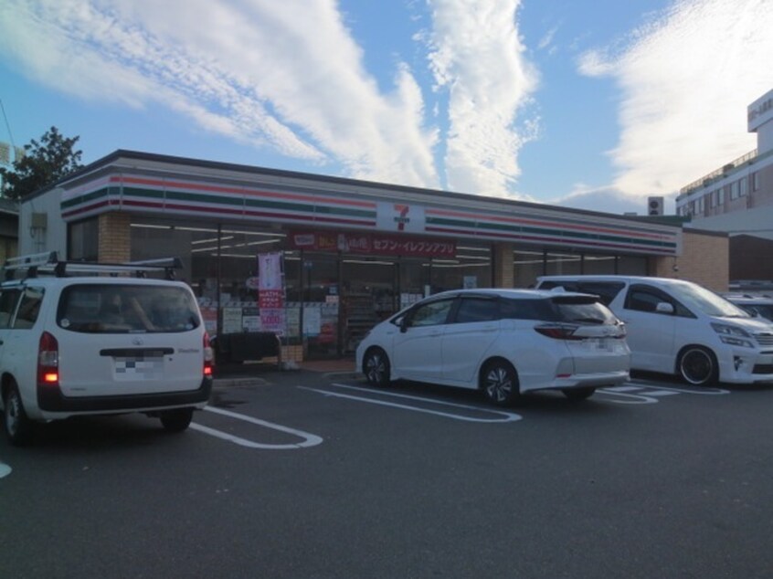 セブンイレブン名古屋野田町店(コンビニ)まで419m シェソワ八社