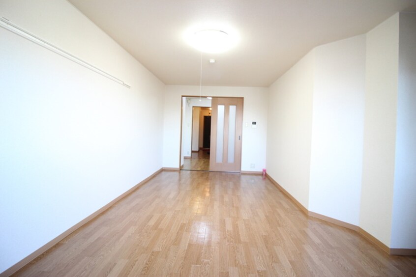 居室 アートプレイスＴ２