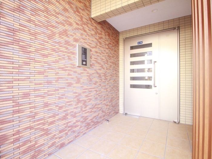 エントランス部分 クレスト上名古屋