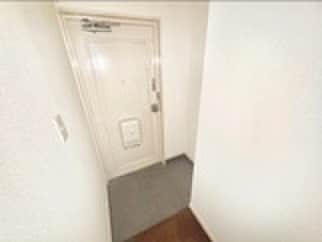 玄関 シャトーエルク