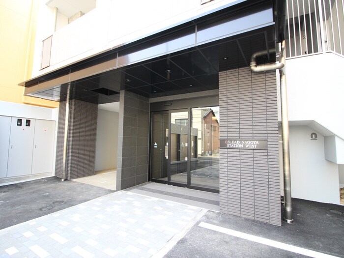 エントランス部分 ｴｽﾘｰﾄﾞ名古屋STATIONWEST(203)