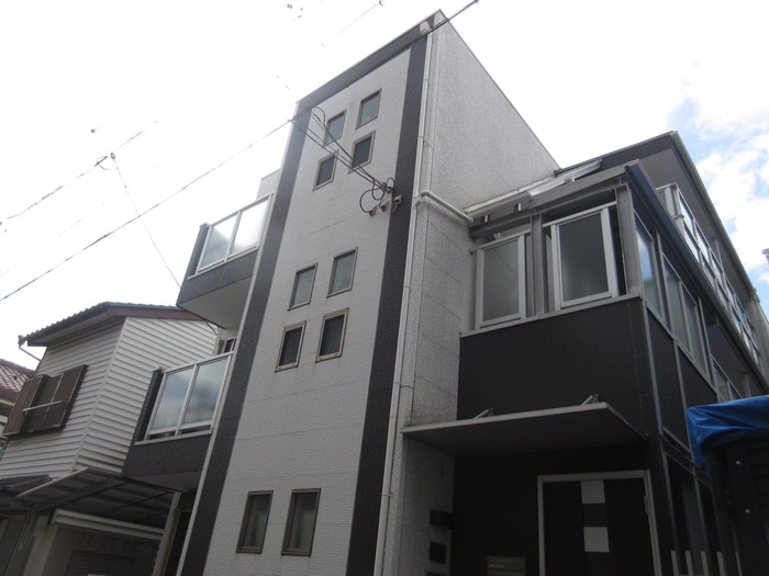 外観写真 ソリッド春岡