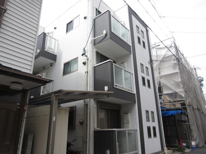 外観写真 ソリッド春岡