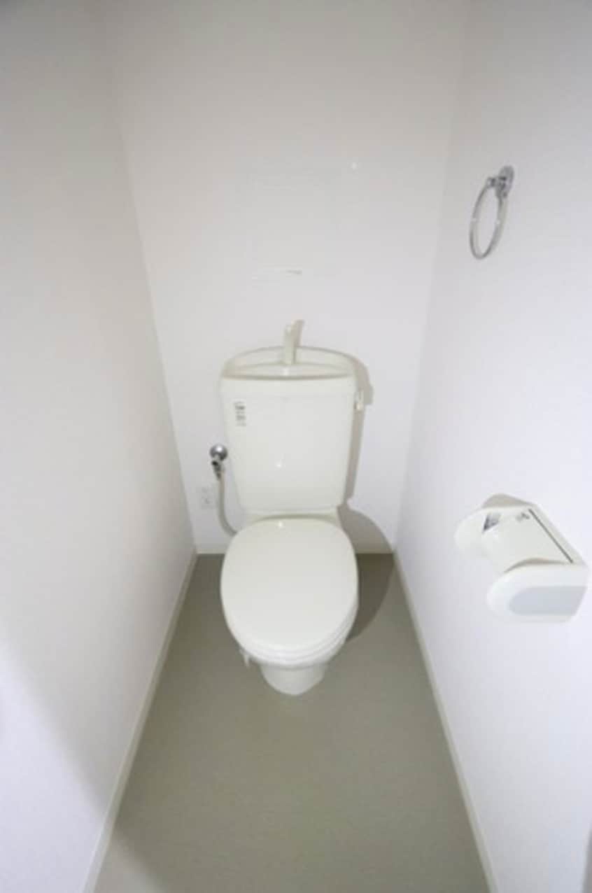 トイレ カーサ　クラロ