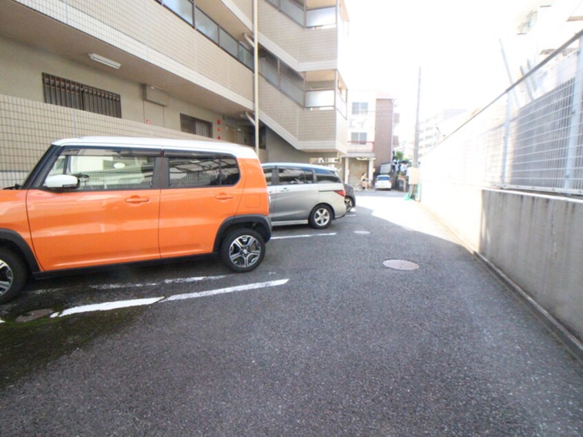 駐車場 ハイツエクシード