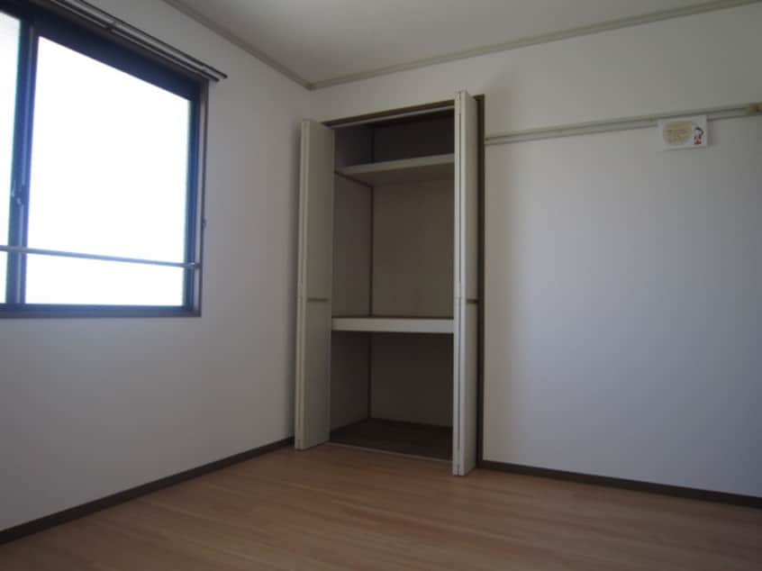 収納 サンビレッジＢ