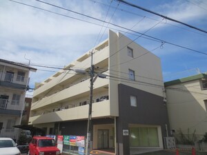 パークステージ中村