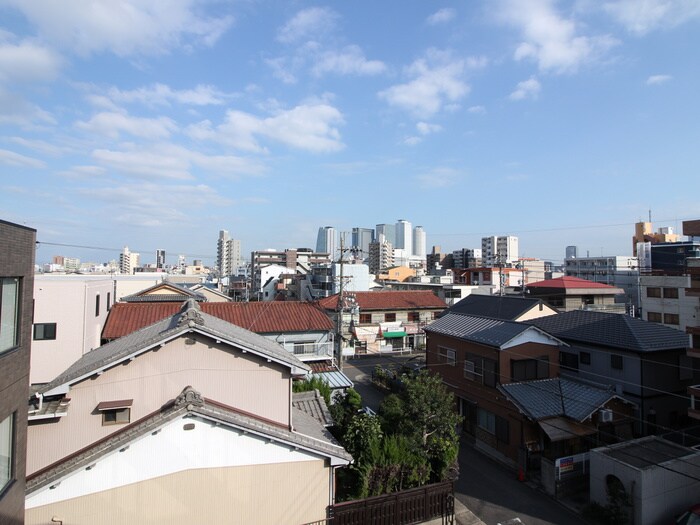 室内からの展望 第二三鈴ビル