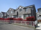 クレセントもえぎＢ棟の外観