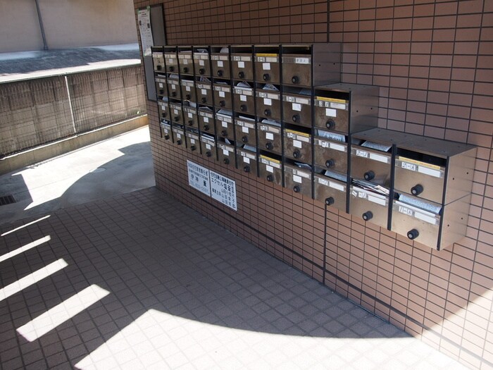 エントランス部分 エクセル塩釜Ⅲ