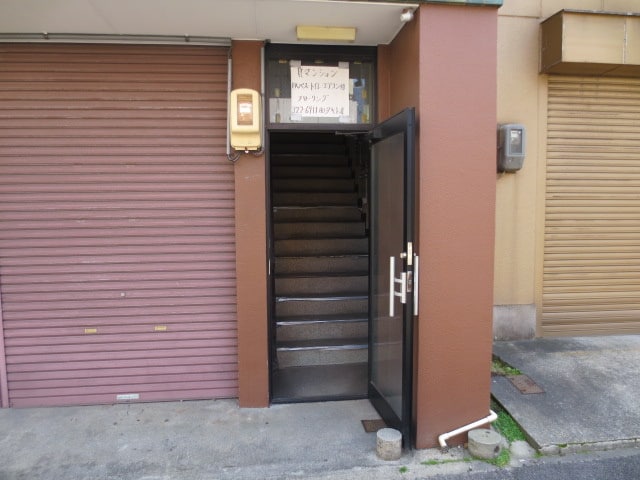 エントランス部分 すみれビル