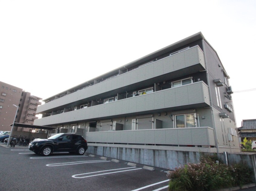 外観写真 スクエア新富