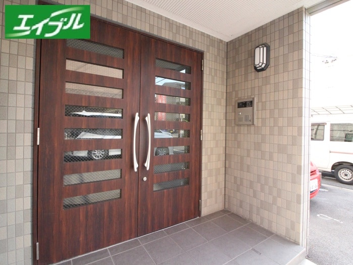 エントランス部分 プリミエ－ル御器所