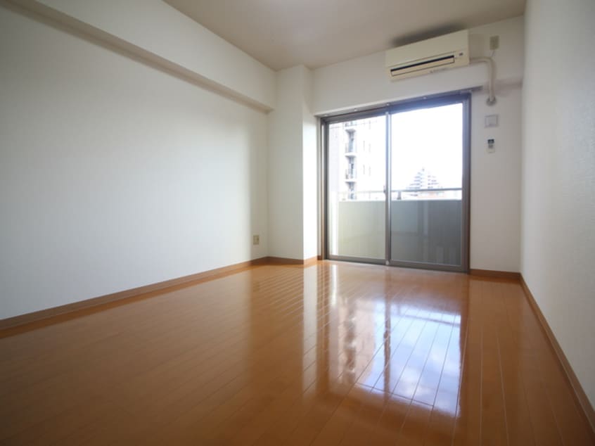 居室 プリミエ－ル御器所