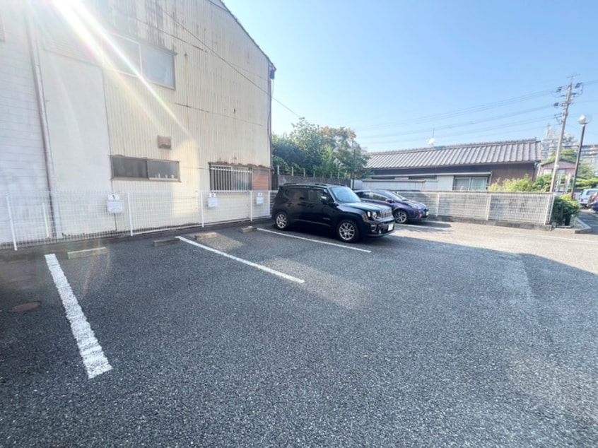 駐車場 ヴァンヴェール名古屋