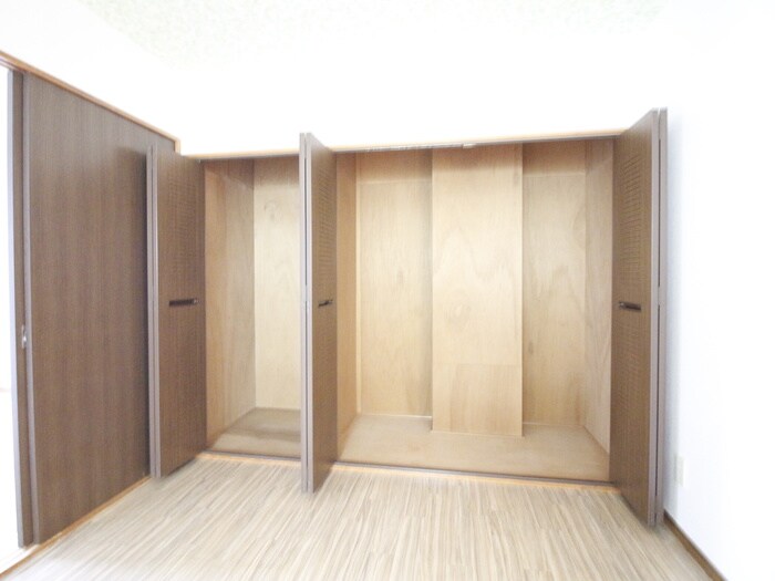収納 アベニュー上田