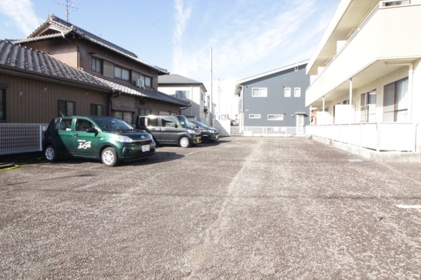 駐車場 ウインズ江南