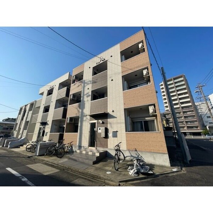 外観写真 jolie maison2