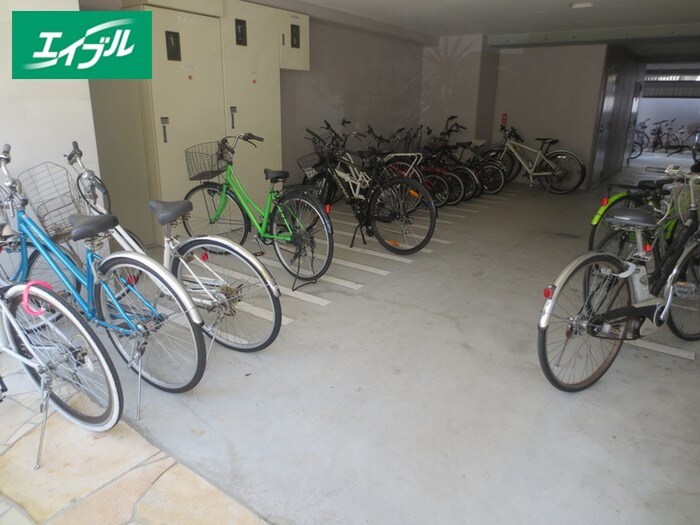 周辺環境 Ｌａ　Ｆａｃａｄｅ