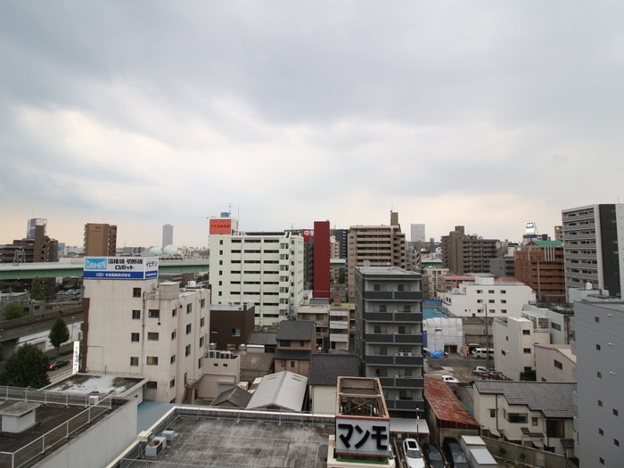 室内からの展望 Ｌａ　Ｆａｃａｄｅ