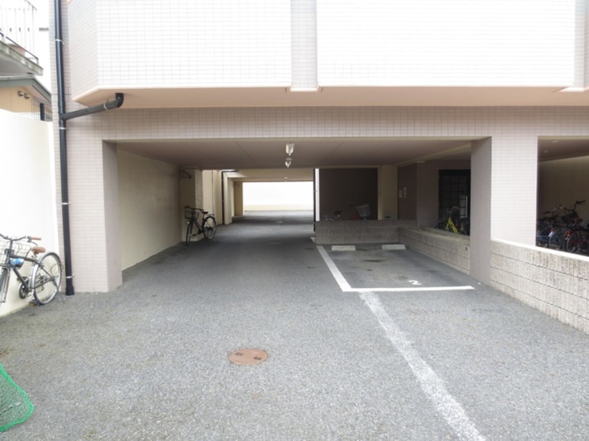 駐車場 アトネス1604