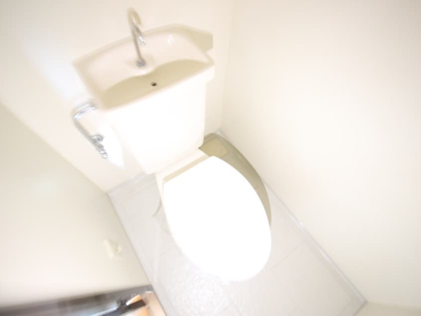 トイレ アトネス1604