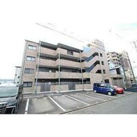 クリスタルヒルズ