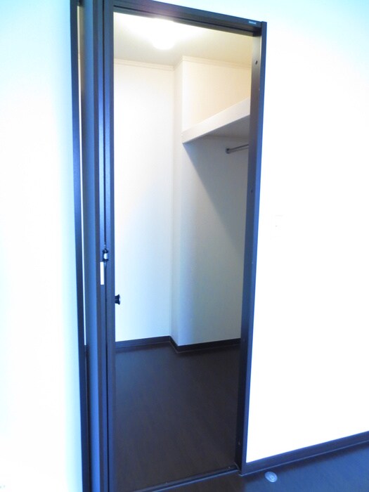 収納 プレシャス西伏屋