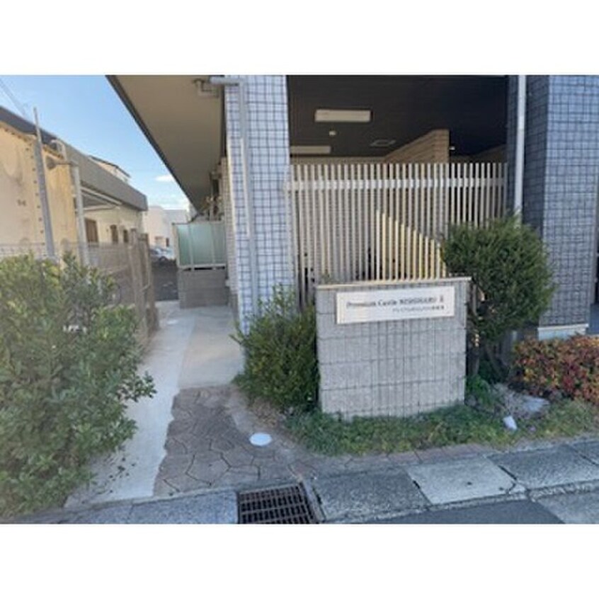 エントランス部分 プレミアムキャッスル西春II