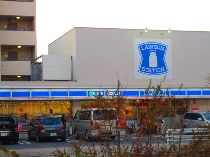 ローソン 北区萩野通二丁目店(コンビニ)まで63m メゾン浪打(1－7)