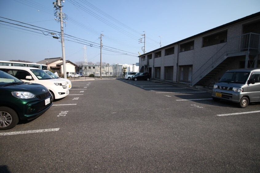 駐車場 青木ヒルズアルファ