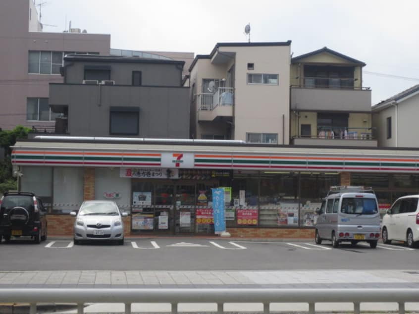 セブンイレブン名古屋瑞穂通５丁目店(コンビニ)まで210m ランドハウスグランドウエスト