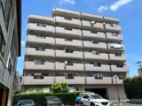 グレ－ス川村