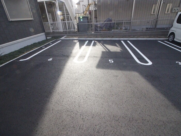 駐車場 ソレイユA棟