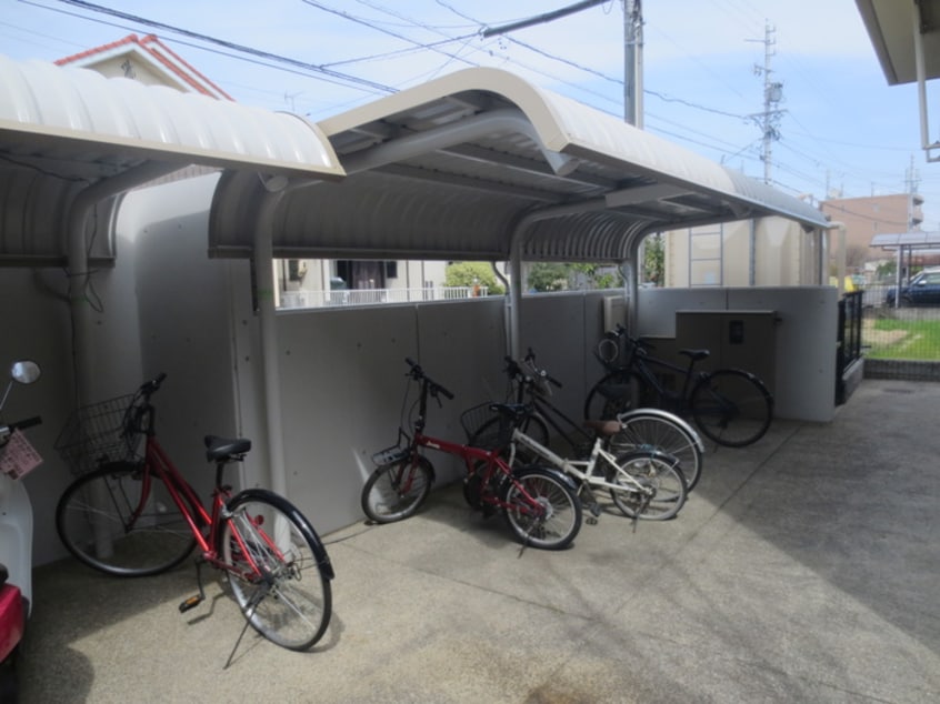 駐輪場 パティオ