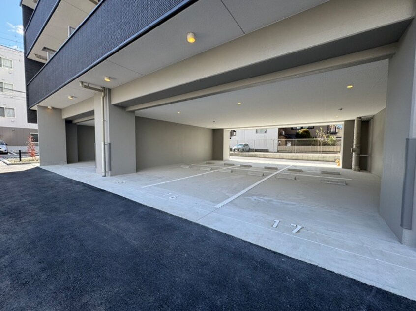 駐車場 エスリード大曽根アヴェール