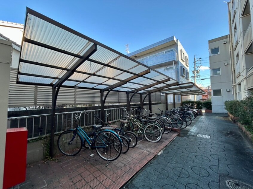 駐輪場 ハイツエクセル
