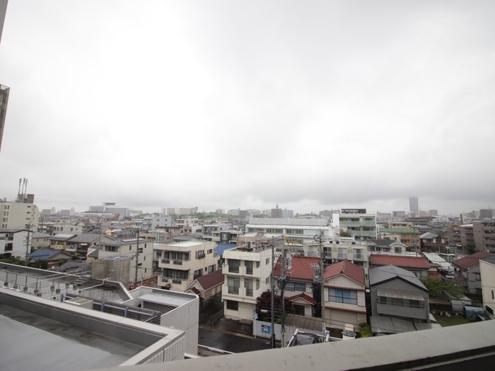 室内からの展望 Gramercy Shiromi-dori